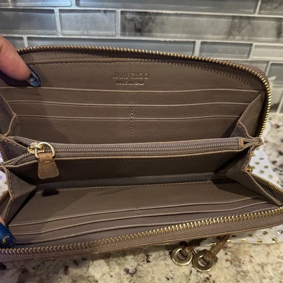 Jimmy Choo zippy Leather Wallet - Picture 4 of 10